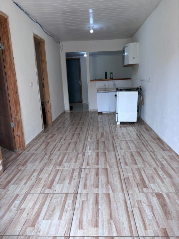 Casa Residencial para locacao no Estados em Fazenda Rio Grande com 65m² por R$ 1.555,55