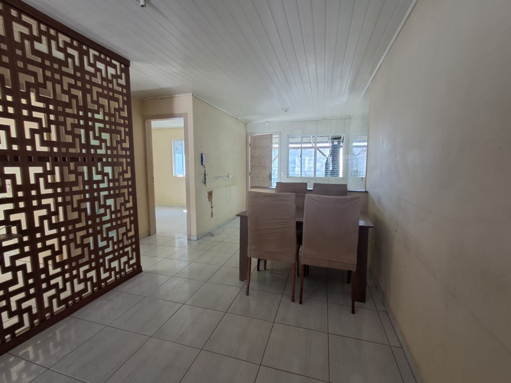 Casa Residencial para locacao no Eucaliptos em Fazenda Rio Grande com 63m² por R$ 1.888,88
