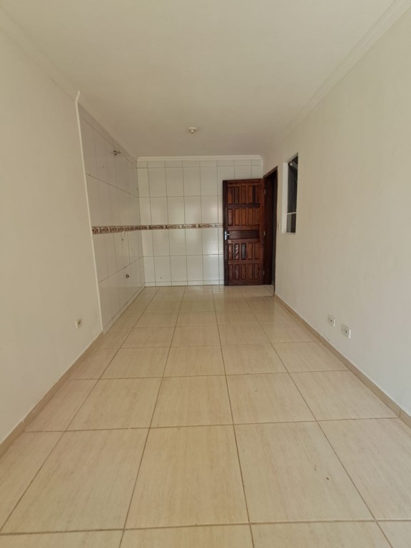 Casa Residencial para locacao no Estados em Fazenda Rio Grande com 43m² por R$ 1.444,44