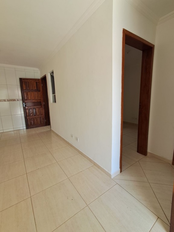 Casa Residencial para locacao no Estados em Fazenda Rio Grande com 43m² por R$ 1.444,44