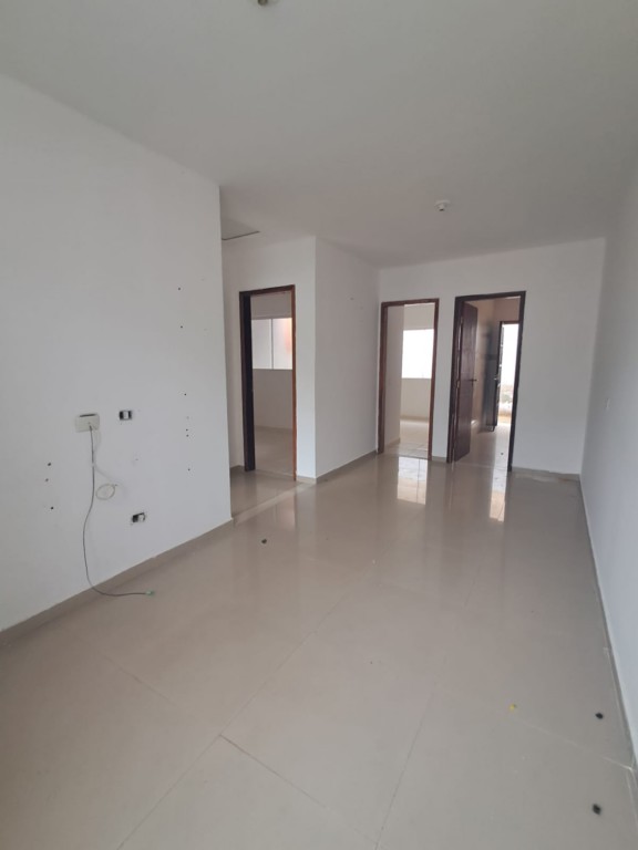 Casa Residencial para locacao no Eucaliptos em Fazenda Rio Grande com 56m² por R$ 2.000,00