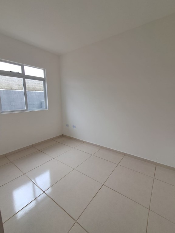 Casa Residencial para locacao no Nacoes em Fazenda Rio Grande com 42m² por R$ 1.444,44