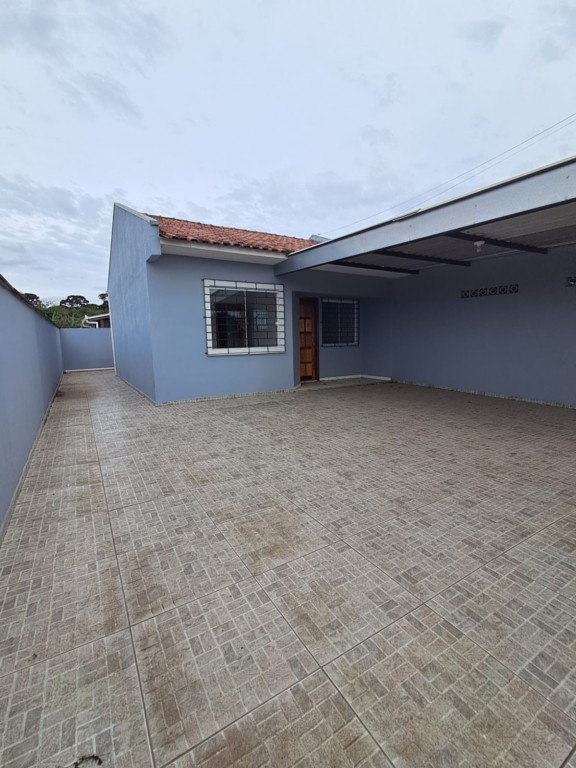 Casa Residencial para locacao no Eucaliptos em Fazenda Rio Grande com 42,84m² por R$ 1.888,88