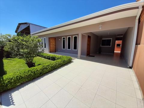 Casa Residencial para locacao no Santa Terezinha em Fazenda Rio Grande com 120m² por R$ 2.555,55