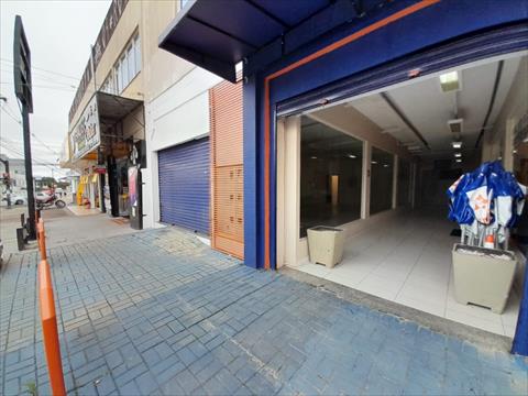 Loja para locacao no Nacoes em Fazenda Rio Grande com 81,57m² por R$ 3.888,88