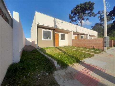 Casa Residencial para locacao no Estados em Fazenda Rio Grande com 42m² por R$ 1.333,33