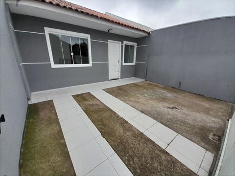 Casa Residencial para locacao no Estados em Fazenda Rio Grande com 42m² por R$ 1.555,55