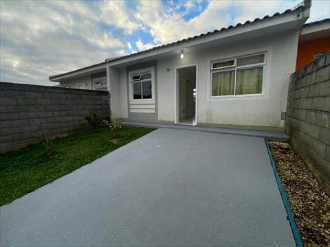 Casa Residencial para locacao no Estados em Fazenda Rio Grande com 45m² por R$ 1.333,33