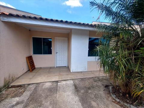 Casa Residencial para locacao no Estados em Fazenda Rio Grande com 48m² por R$ 1.333,33