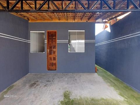 Casa Residencial para locacao no Santa Terezinha em Fazenda Rio Grande com 48,75m² por R$ 1.611,11