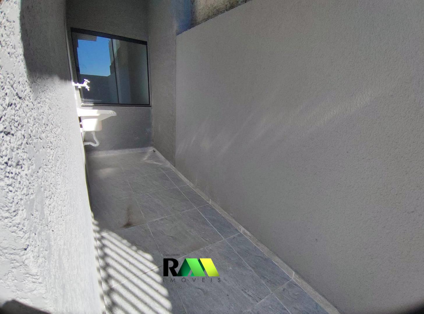 Casa Residencial para venda no Eucaliptos em Fazenda Rio Grande com 190m² por R$ 440.000,00