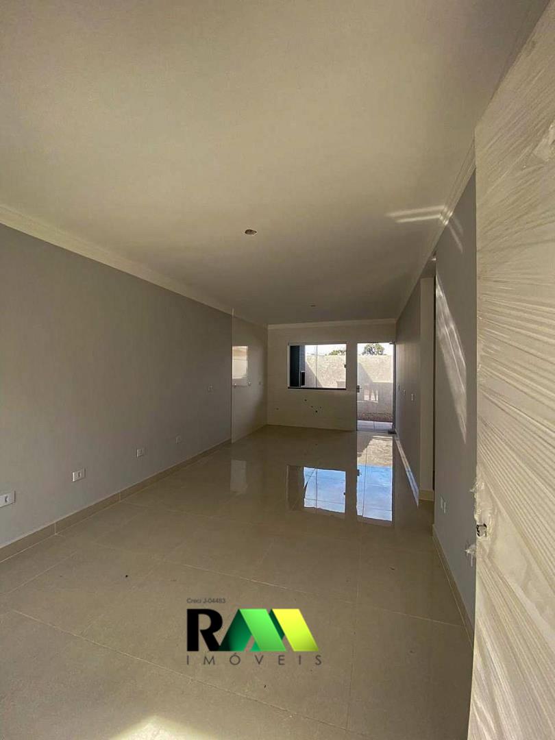 Casa Residencial para venda no Eucaliptos em Fazenda Rio Grande com 144m² por R$ 390.000,00