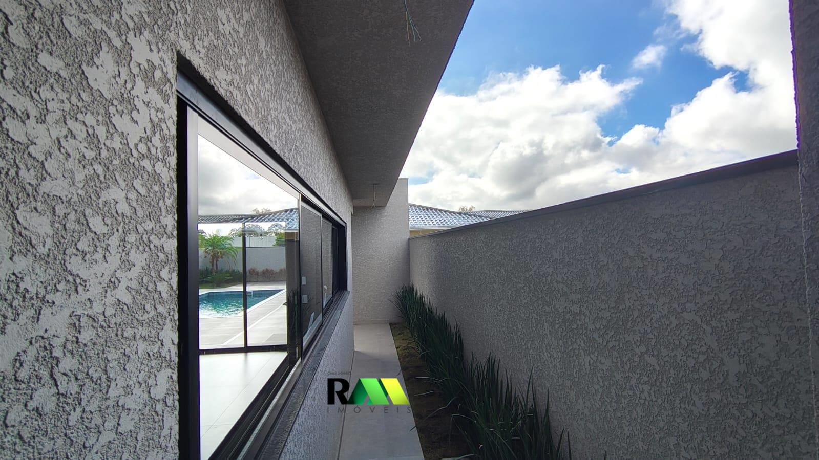 Sobrado para venda no Pioneiros em Fazenda Rio Grande com 480m² por R$ 2.690.000,00