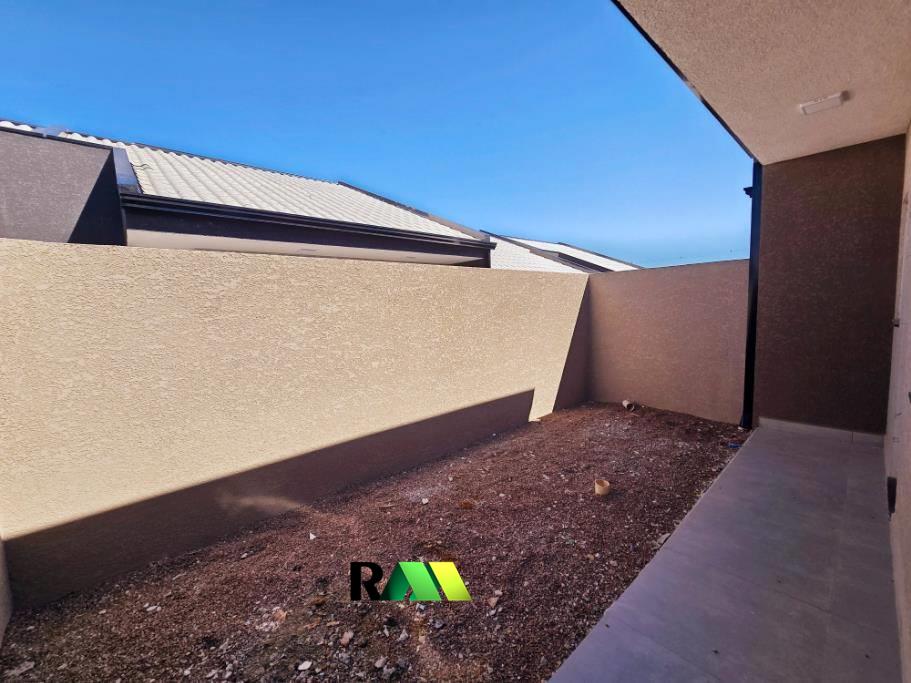 Casa Residencial para venda no Estados em Fazenda Rio Grande com 70m² por R$ 320.000,00