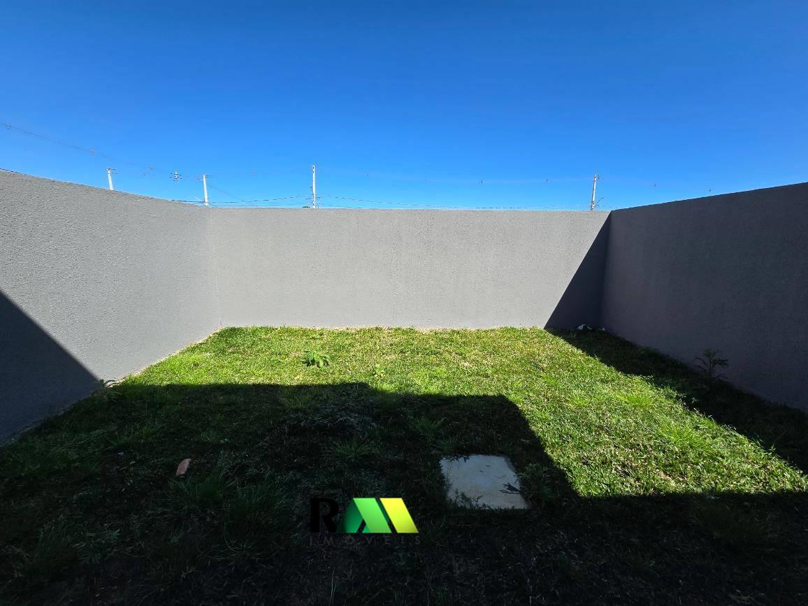 Casa Residencial para venda no Estados em Fazenda Rio Grande com 50m² por R$ 320.000,00