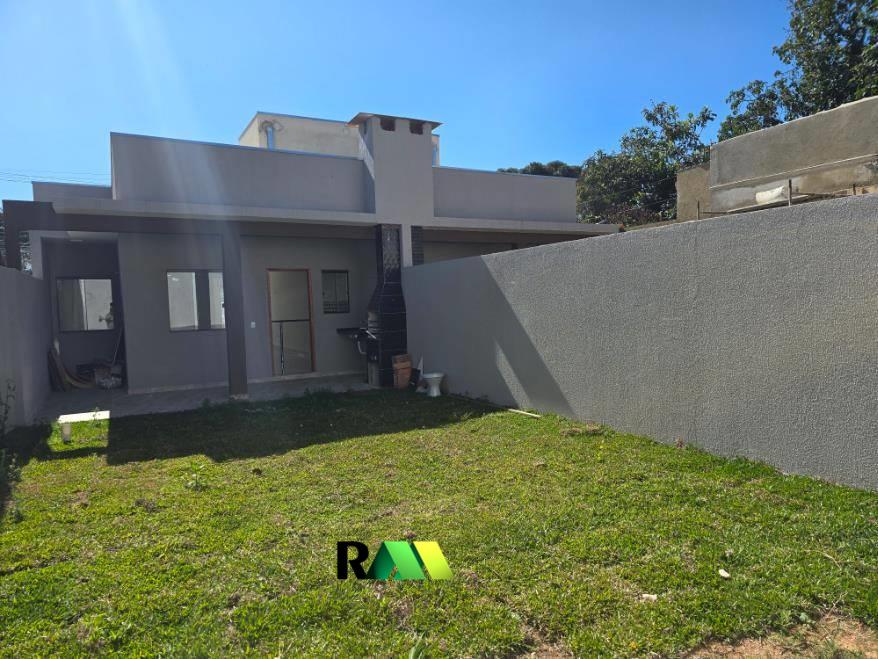 Casa Residencial para venda no Iguacu em Fazenda Rio Grande com 60m² por R$ 380.000,00