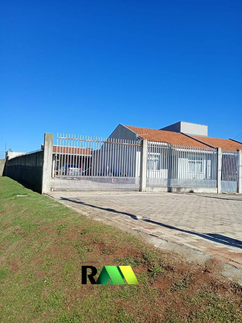 Casa Residencial para venda no Estados em Fazenda Rio Grande com 50m² por R$ 360.000,00