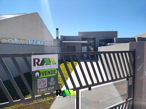 Casa Residencial para venda no Eucaliptos em Fazenda Rio Grande com 220m² por R$ 480.000,00