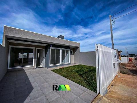 Casa Residencial para venda no Eucaliptos em Fazenda Rio Grande com 144m² por R$ 390.000,00