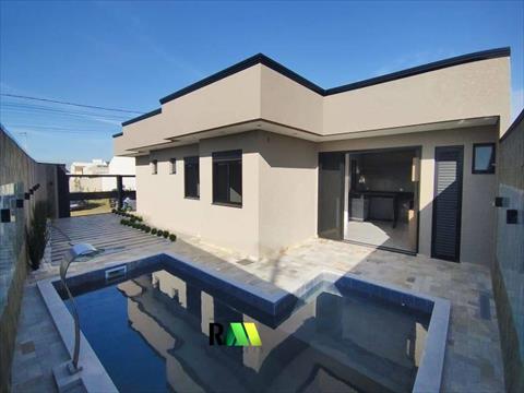 Casa Residencial para venda no Jardim Brasil em Fazenda Rio Grande com 0m² por R$ 990.000,00