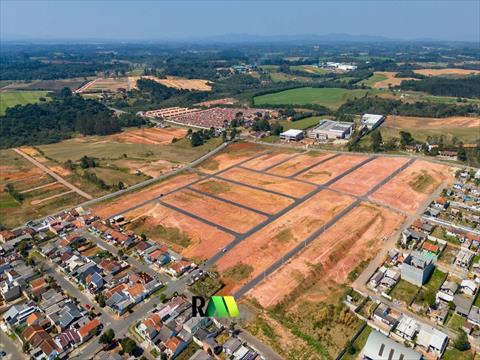 Terreno para venda no Veneza em Fazenda Rio Grande com 120m² por R$ 129.360,00