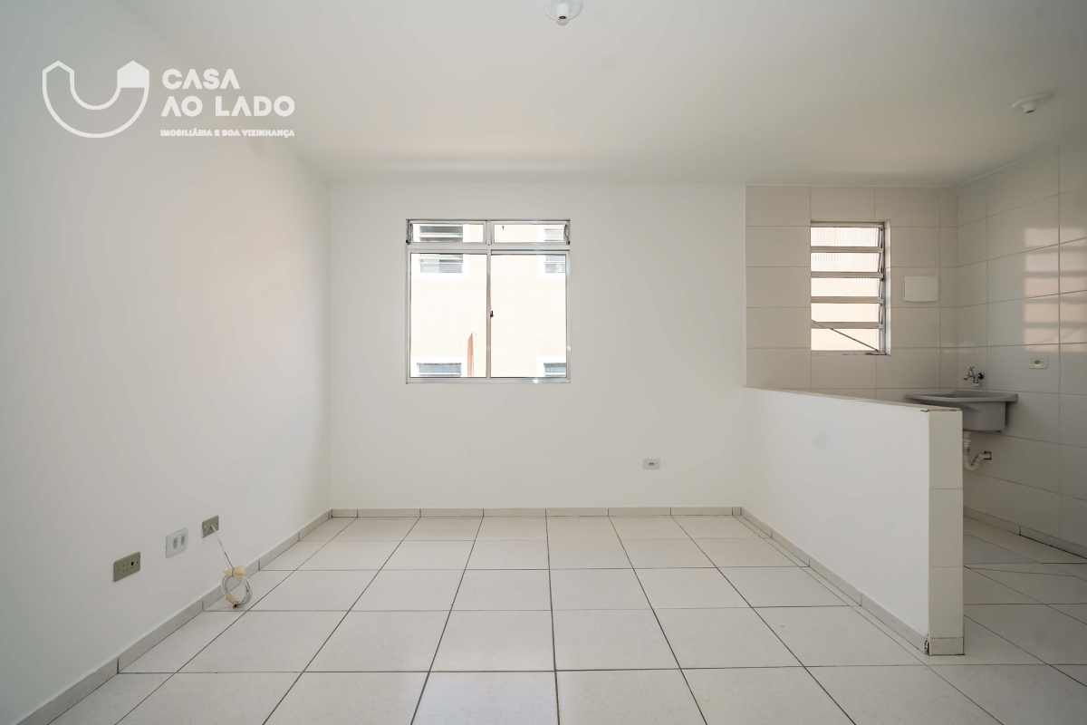 Apartamento para locacao no Cajuru em Curitiba com 50,00m² por R$ 1.690,00