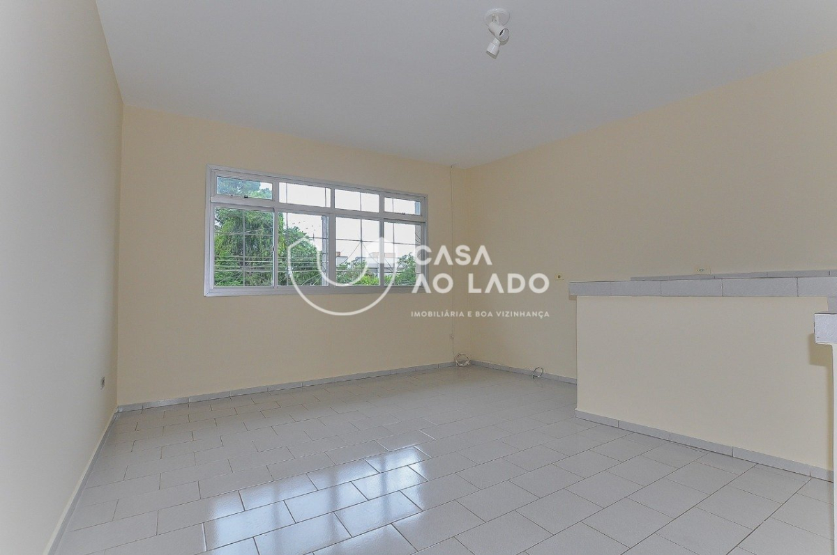 Apartamento para locacao no Cajuru em Curitiba com 68,10m² por R$ 1.600,00