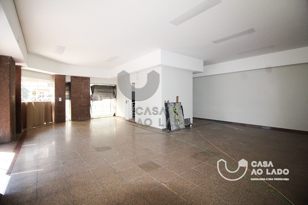 Loja para locacao no Centro em Curitiba com 75,26m² por R$ 15.000,00
