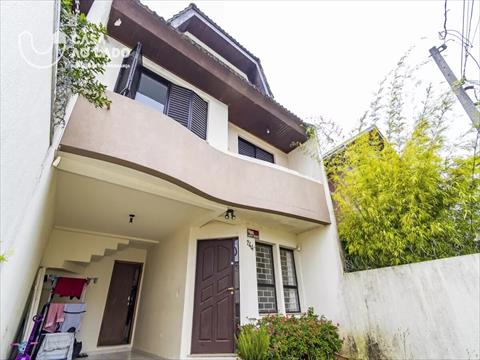 Sobrado para venda no São Francisco em Curitiba com 141m² por R$ 1.110.000,00