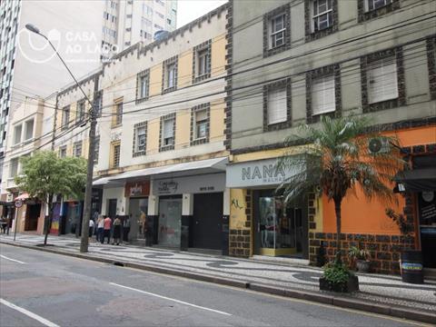 Loja para locacao no Centro em Curitiba com 35m² por R$ 2.900,00