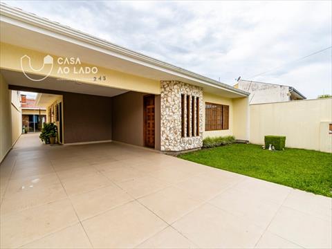 Casa Residencial para venda no Capão da Imbuia em Curitiba com 196m² por R$ 980.000,00