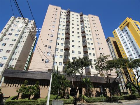 Apartamento para locacao no Cristo Rei em Curitiba com 61m² por R$ 2.500,00