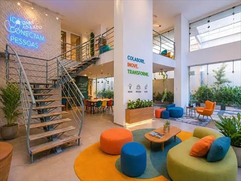 Loja para locacao no Centro em Curitiba com 158m² por R$ 6.000,00
