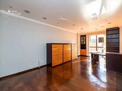 Imóveis Comerciais para venda no Centro em Curitiba com 36m² por R$ 229.000,00