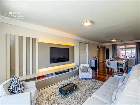 Apartamento para venda no Centro em Curitiba com 228m² por R$ 970.000,00