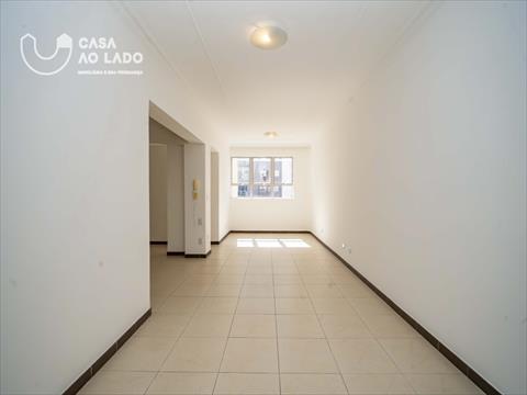 Apartamento para locacao no Bigorrilho em Curitiba com 102,00m² por R$ 2.700,00