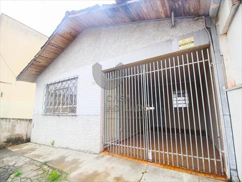 Casa Residencial para locacao no Novo Mundo em Curitiba com 175m² por R$ 2.100,00