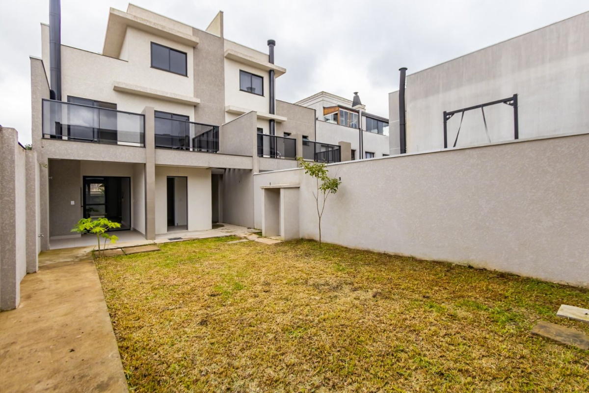 Sobrado para venda no Jardim das Américas em Curitiba com 0,00m² por R$ 1.277.750,00