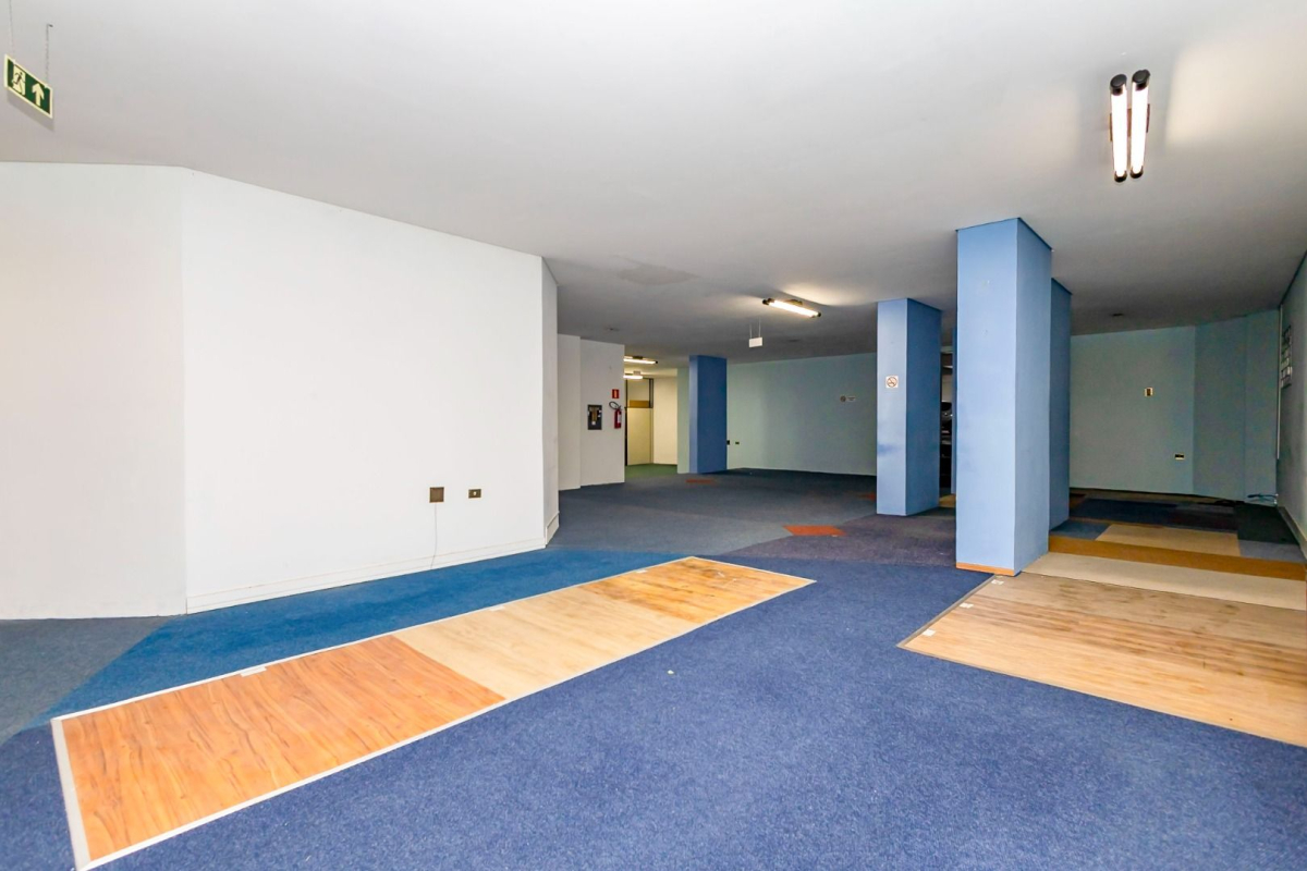 Loja para locacao no Boa Vista em Curitiba com 0,00m² por R$ 5.900,00