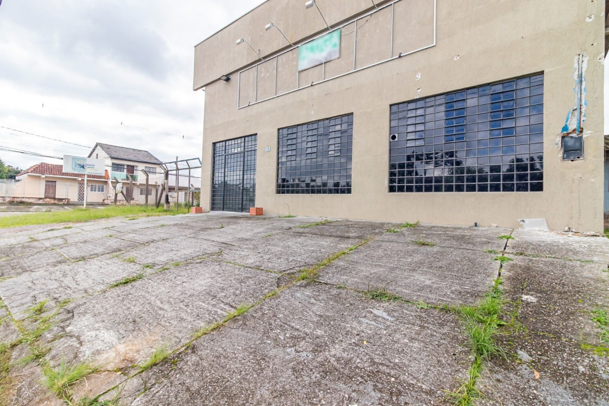 Galpão/armazém para locacao no Guabirotuba em Curitiba com 1.150,00m² por R$ 9.600,00