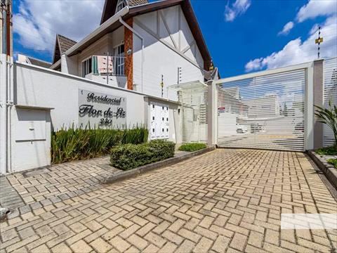 Sobrado para venda no Uberaba em Curitiba com 150m² por R$ 798.000,00
