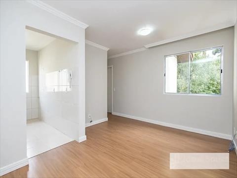 Apartamento para locacao no Santa Cândida em Curitiba com 47m² por R$ 1.300,00