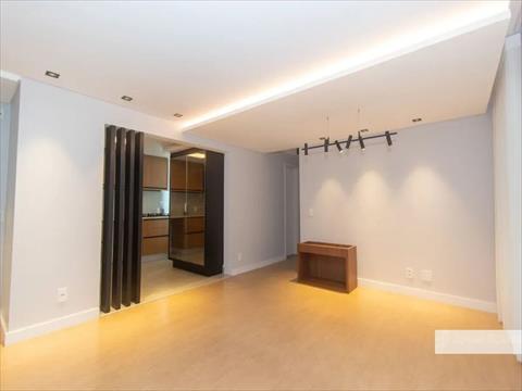 Apartamento para locacao no Orleans em Curitiba com 112m² por R$ 4.900,00