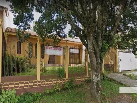 Casa Residencial para venda no Uberaba em Curitiba com 270m² por R$ 670.000,00