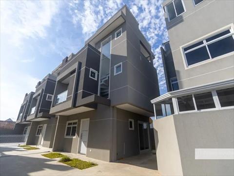 Sobrado para venda no Bairro Alto em Curitiba com 124m² por R$ 749.000,00