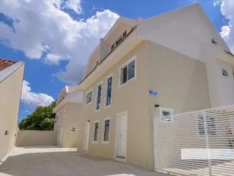 Sobrado para venda no Uberaba em Curitiba com 94m² por R$ 498.000,00