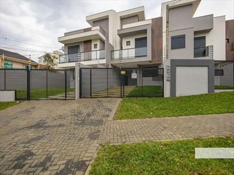 Sobrado para venda no Uberaba em Curitiba com 144m² por R$ 759.000,00