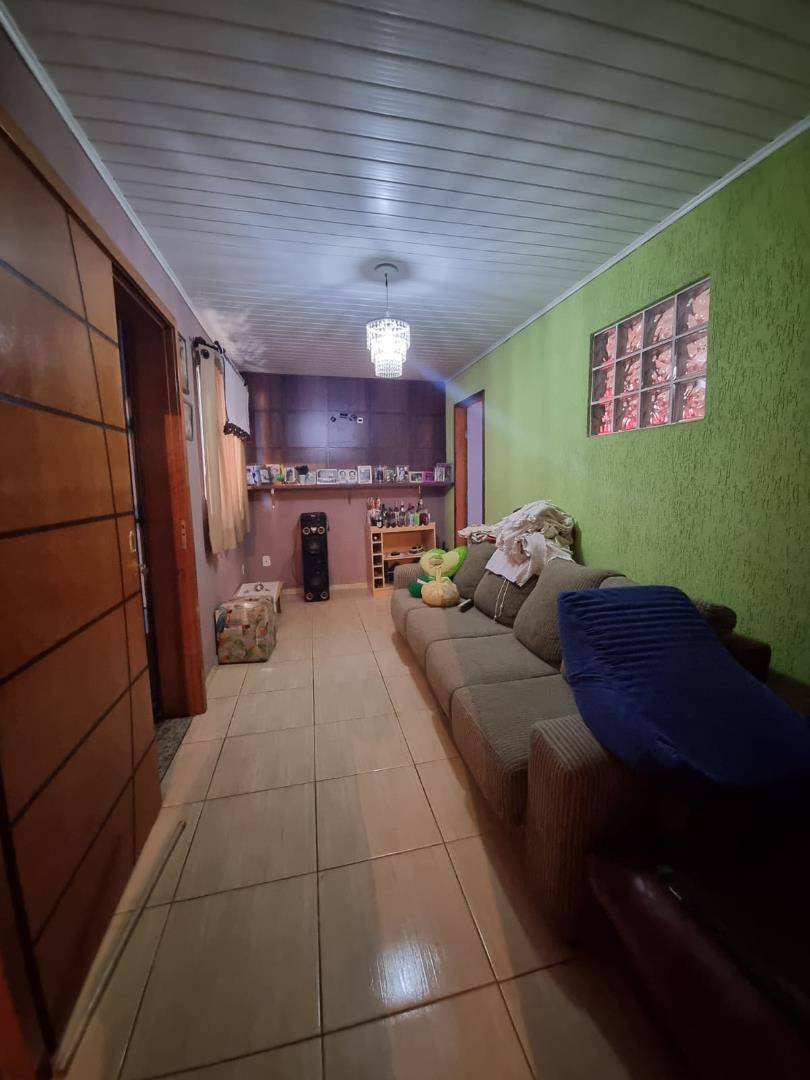 Casa para venda no Neves em Ponta Grossa com 495m² por R$ 400.000,00
