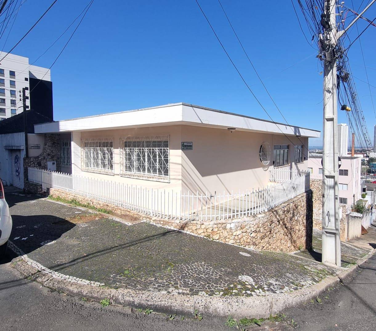 Casa para locacao no Centro em Ponta Grossa com 176m² por R$ 2.550,00