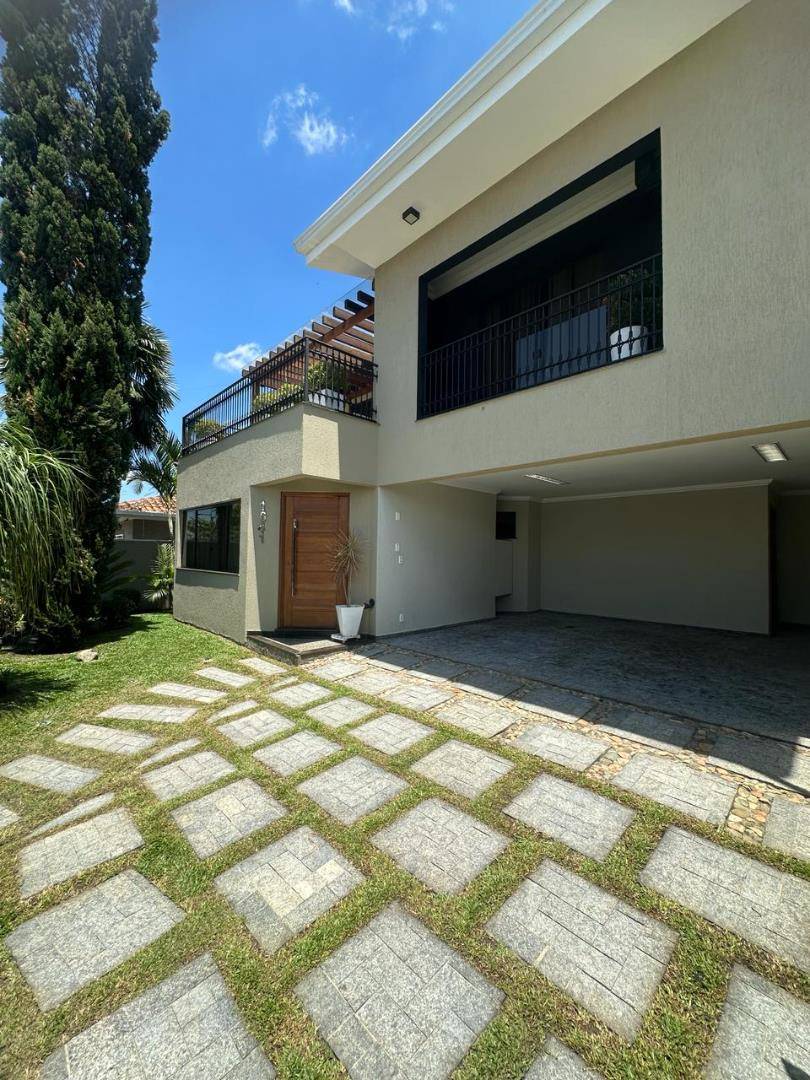 Casa para locacao no Jardim Carvalho em Ponta Grossa com 310m² por R$ 6.990,00
